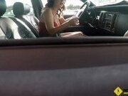 "Roadside - Big booty girl stranded and fucked roadside"