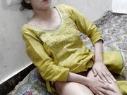 Sister in law ko paise dekar hotel me pela