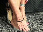 MatureNL Sporting Terry Naughty Milf Feet PP