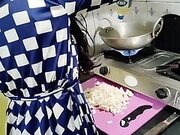 Indian bhabhi cooking in kitchen and brother in law fucking
