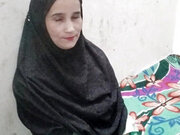 Muslim girl ko paise dekar jabar dasti pela