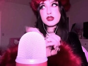 beebee ASMR - Intense Bare Mic Scratching - Mouth Sounds