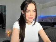 Brunette Solo Webcam Masturbation