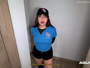 Porn Actress Delivers Pizzas and Fucks for Good Tips Creampie Pussy