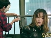 Fejira com &ndash; Girl with single leather glove enjoys bondage