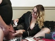 Ashley Reviews the Seductive Pleasures Box