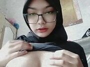 Malay slut strikes again