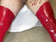 Swallowing my own cum in heels and latex