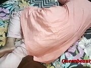 After the married desi beautiful couple very closeup sex sceen real homemade video - QueenbeautyQB