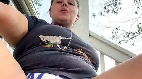 BBW mom nude on TIKTOK LIVE – kinky katie